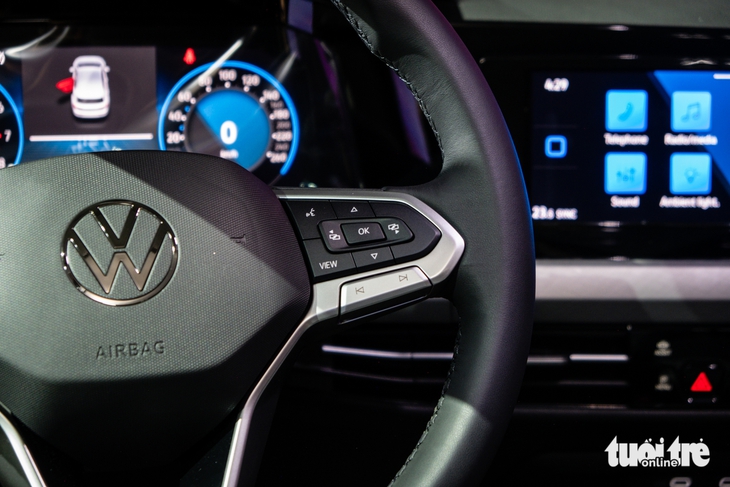 Volkswagen Golf - Ảnh 8.