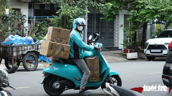 cứu trợ - Ảnh 4.