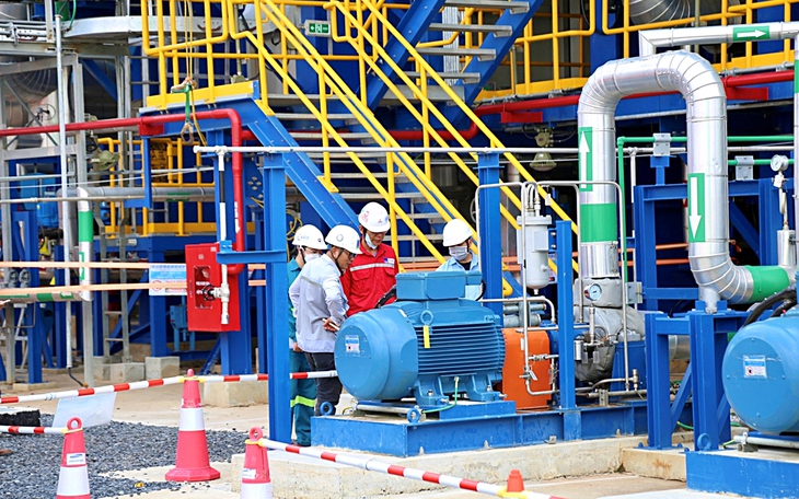 Đề xuất dự án điện khí LNG nhập khẩu được hưởng bao tiêu 75% trong 15 năm - Ảnh 3.