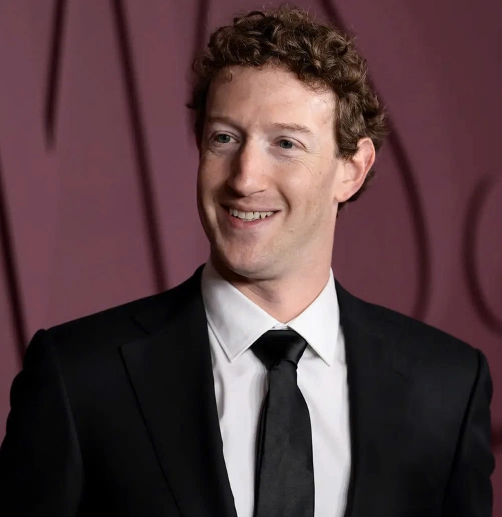 Billie Eilish - Ảnh 2.