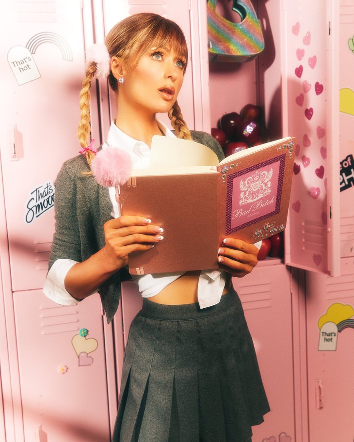 Paris Hilton khuấy động mùa Halloween - Ảnh 8. Paris Hilton khuấy động mùa Halloween - Ảnh 7.