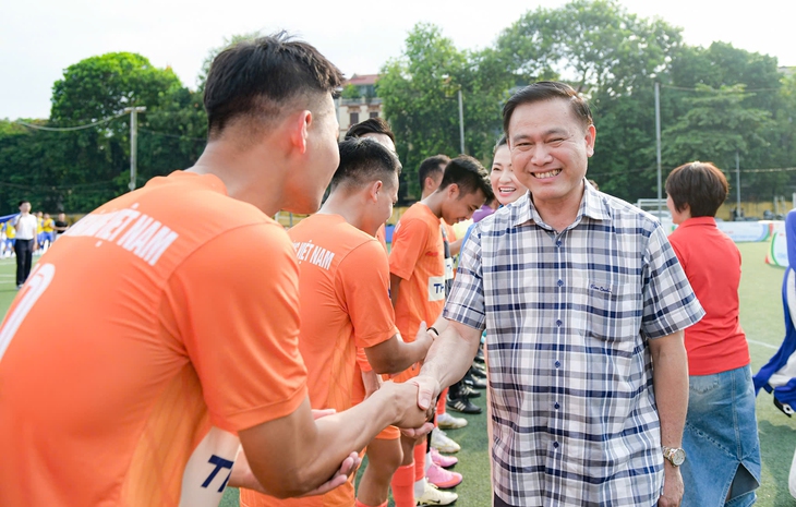 Phó chủ tịch VFF Trần Anh Tú: Giải đấu gắn kết cộng đồng doanh nghiệp - Ảnh 1. VFF - Ảnh 1.