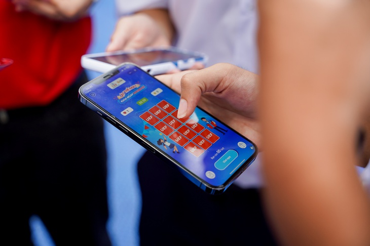 UEF cùng gen Z chọn ngành trong kỷ nguyên AI và xét học bổng sớm - Ảnh 3.