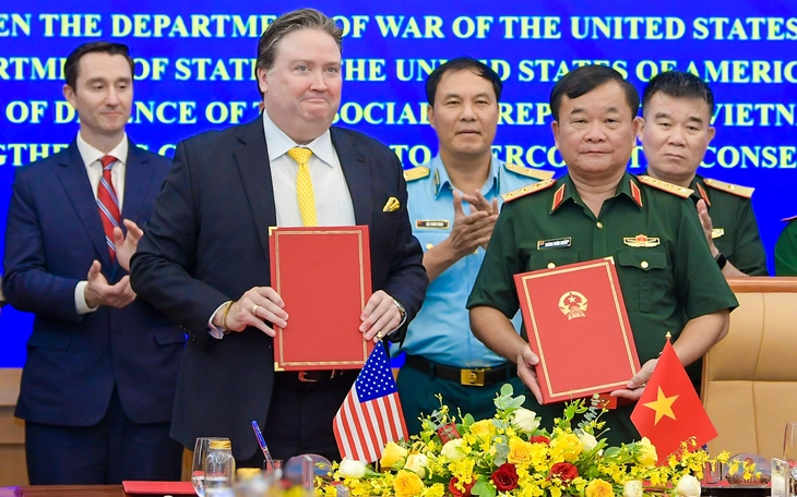 Đại tướng Phan Văn Giang hội đàm với bộ trưởng Bộ Chiến tranh Mỹ - Ảnh 9.