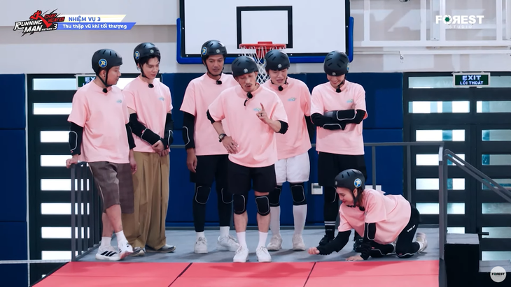 Running man Vietnam mùa 3: Anh Tú đúng là kế thừa tính cách của Trấn Thành rồi đó - Ảnh 7.