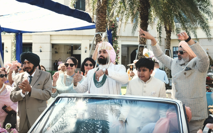 Thêm một cặp đôi Ấn Độ đến Đà Nẵng làm đám cưới VIP, ngành du lịch chào đón tại sân bay - Ảnh 4.