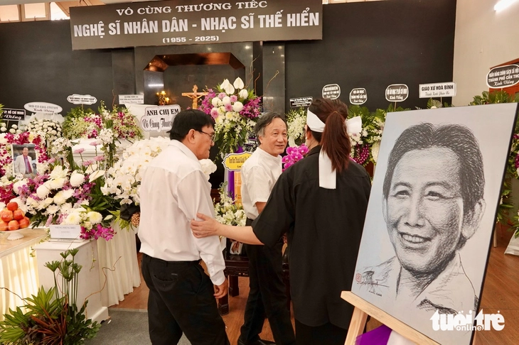 Con gái nhạc sĩ Thế Hiển kể những phút cuối đời của cha - Ảnh 9.