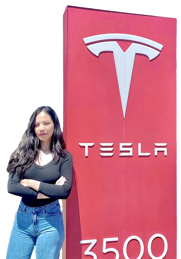 Nữ sinh 'một cây văn' Trường phổ thông Năng khiếu được Tesla, Meta và OpenAI săn đón - Ảnh 2.