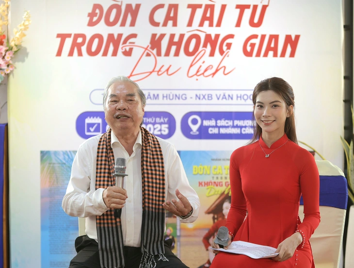 Ra mắt sách ‘Đờn ca tài tử trong không gian du lịch’ - Ảnh 2.