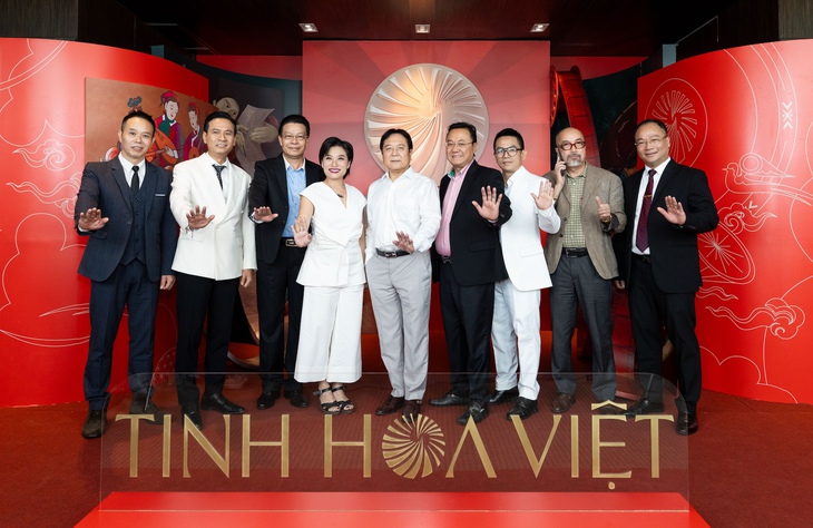 'Mưa đỏ', nhạc yêu nước có là tinh hoa Việt? - Ảnh 1.