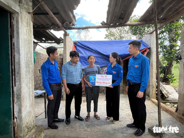 Nghệ An, Hà Tĩnh phân bổ khẩn cấp hơn 82 tỉ đồng khắc phục bão Bualoi - Ảnh 4.