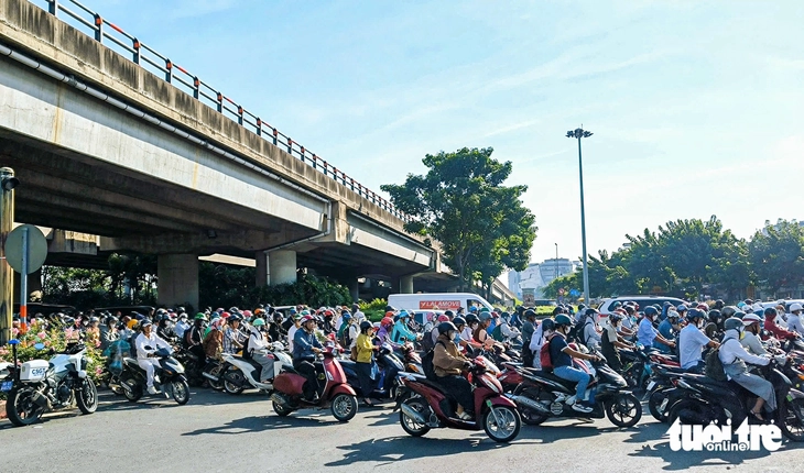 cầu Bình Triệu - Ảnh 1.