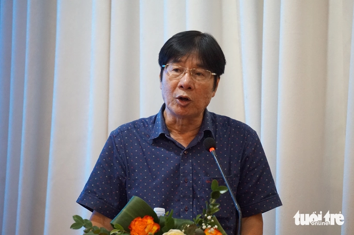 nhà văn - Ảnh 3.