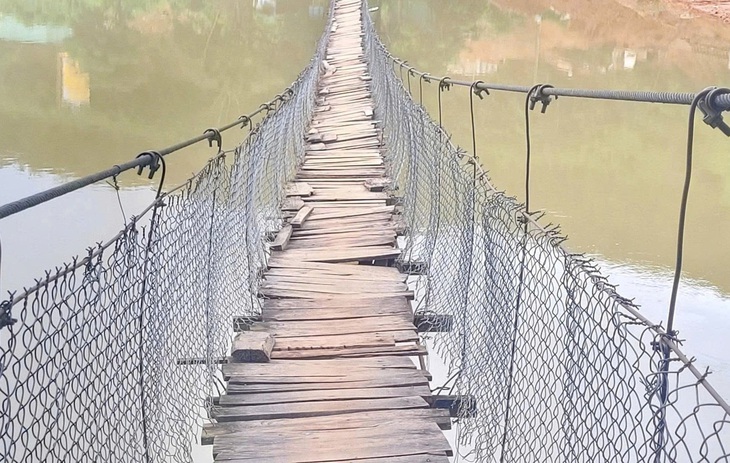 cầu treo - Ảnh 4.