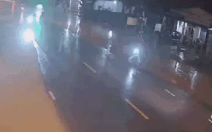 Thanh niên lao xe hơi vào quán nhậu tông chết người khai gì?- Ảnh 3.