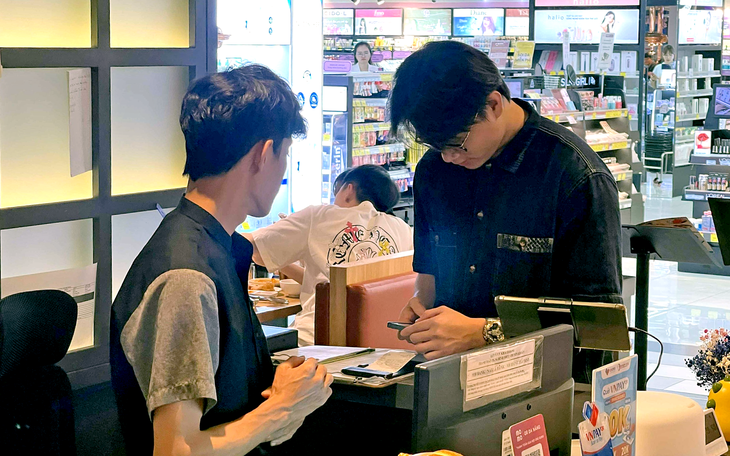 Có phải niêm yết giá 99.000 đồng để “gài” khách thêm 1.000 đồng? - Ảnh 2.