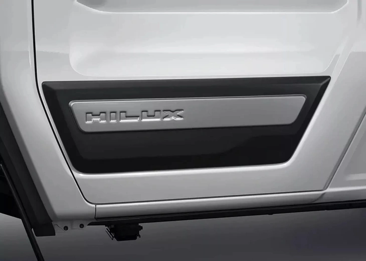 Toyota Hilux - Ảnh 15.
