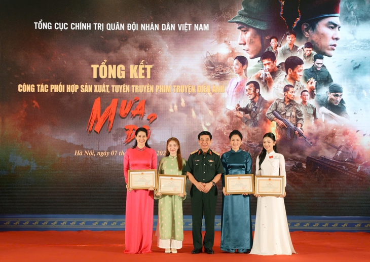 Mưa đỏ - Ảnh 3.