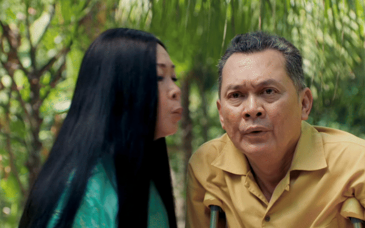 Hữu Châu có một vai diễn 20 năm, từ kịch sân khấu đến phim 'Cưới vợ cho cha' - Ảnh 4.