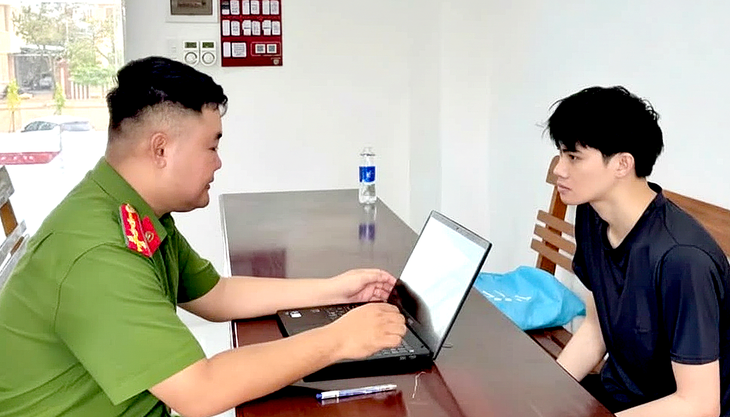Giả danh nhân viên điện lực chiếm đoạt 2,25 tỉ đồng - Ảnh 1.