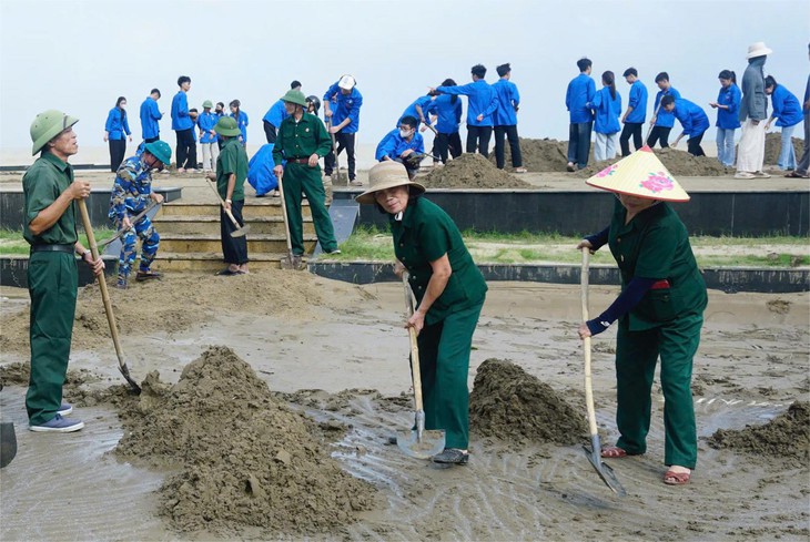 Sầm Sơn - Ảnh 1.