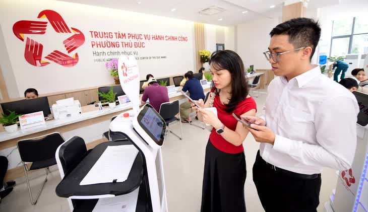 TP.HCM đề xuất tăng phó chủ tịch tại xã, phường trên 50.000 dân - Ảnh 1.