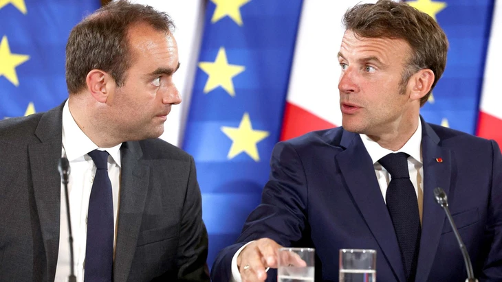 Tổng thống Pháp Macron - Ảnh 1.