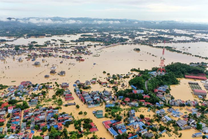 lũ lịch sử - Ảnh 1.