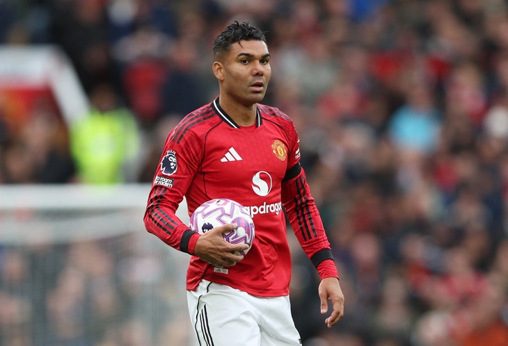 Fan hoang mang trước tin đồn Man Utd bị rao bán - Ảnh 1.
