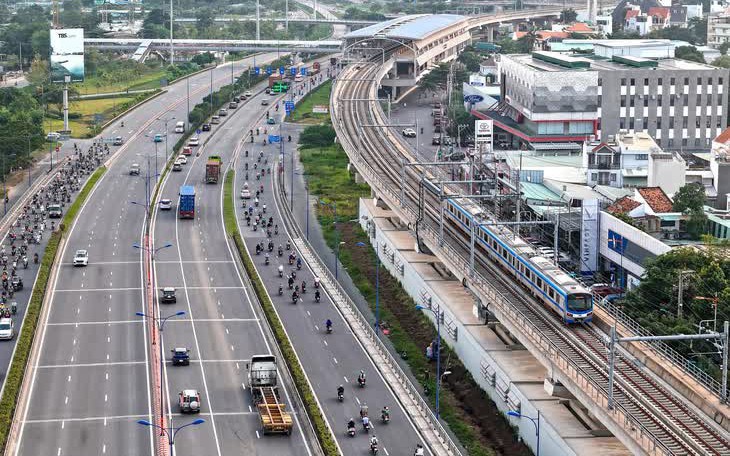 Đột phá thể chế, tăng năng suất = tăng trưởng cao - Ảnh 2.