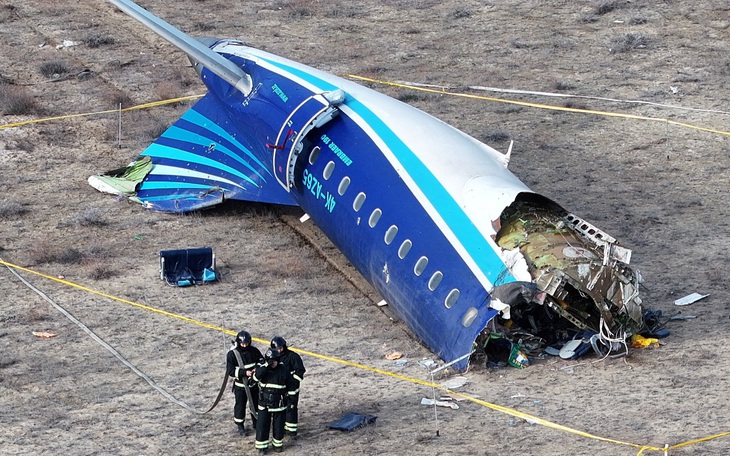 Máy bay chở 425 người từ Nga tới Thái Lan hạ cánh khẩn cấp vì cháy động cơ - Ảnh 2.