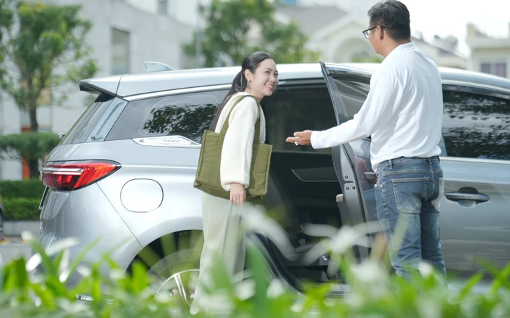 Xanh SM và Grab mở rộng đội hình xe điện - Ảnh 2.