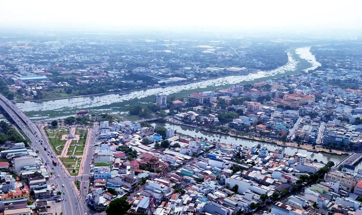 Nước sông Vàm Cỏ Tây dâng cao, Tây Ninh cảnh báo rủi ro thiên tai cấp 2 - Ảnh 1.