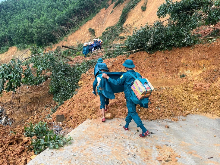 sạt lở - Ảnh 4.