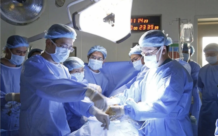 Trong 10 tháng, khách du lịch chi hơn 208.000 tỉ đồng khi đến TP.HCM  - Ảnh 3.