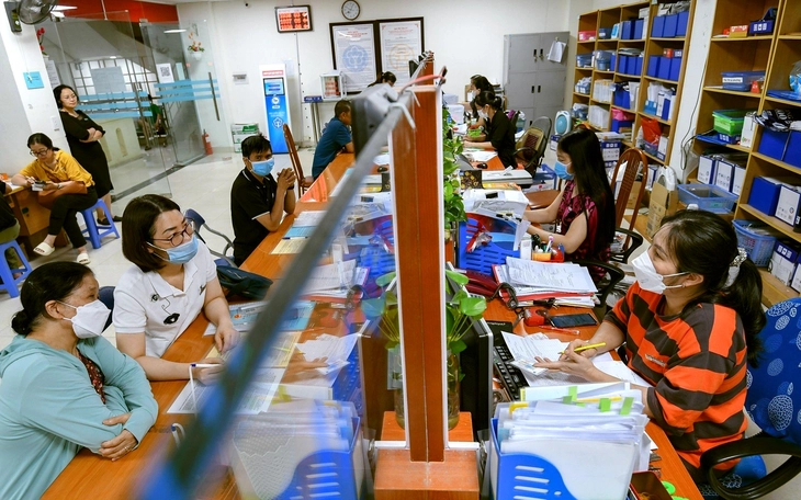 Hỏi lương tháng người đang đi làm, hỏi cả người đã nghỉ hưu rồi khen chê, vô duyên hay chia sẻ? - Ảnh 3.