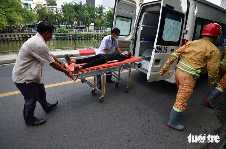 chữa cháy - Ảnh 12.