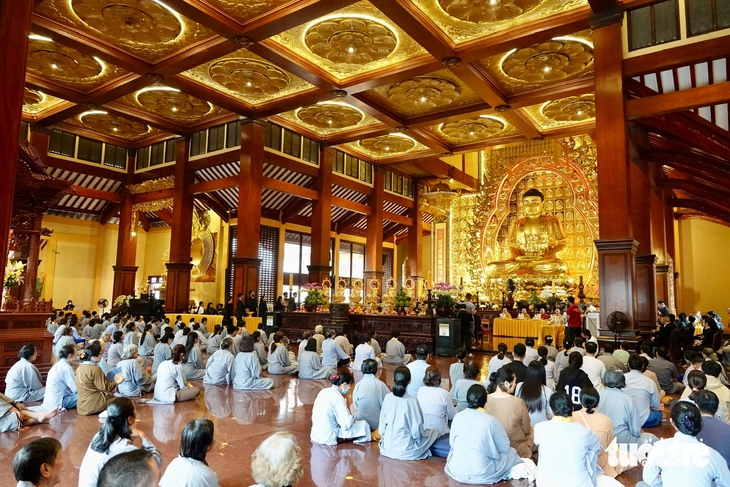 Trang trọng lễ dâng y Kathina Hoàng gia Thái Lan tại Việt Nam Quốc Tự - Ảnh 13. lễ dâng y Kathina - Ảnh 13.