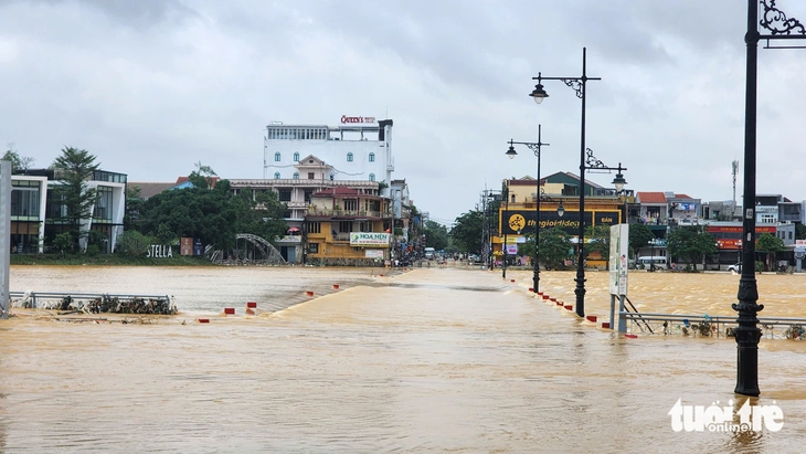 sông Hương - Ảnh 1.