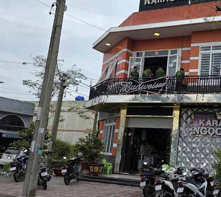 bay lắc - Ảnh 2.