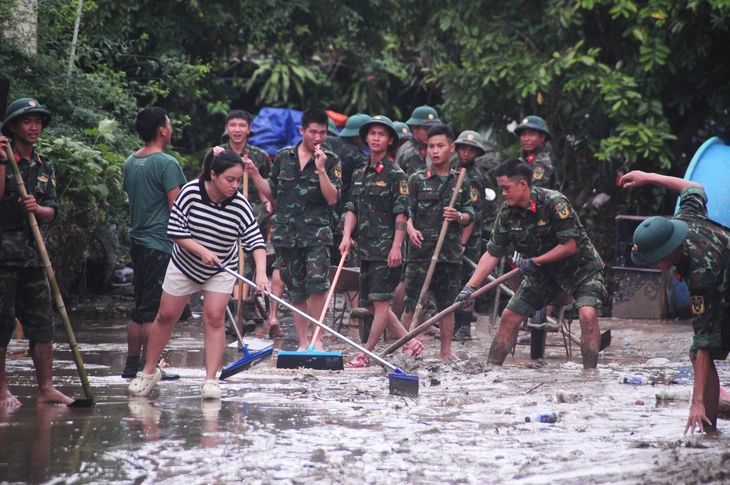 Bộ đội - Ảnh 2.