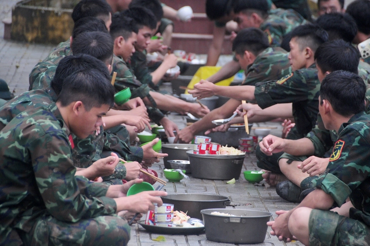 Bộ đội - Ảnh 11.