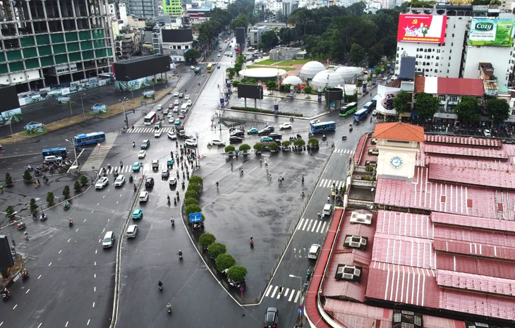Hiện trạng trung tâm Bến Thành, nơi TP.HCM dự định để Vingroup đầu tư 12,5ha không gian ngầm ra sao? - Ảnh 8.