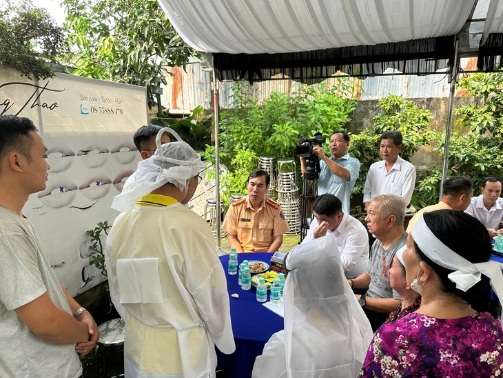TP.HCM làm rõ vụ tai nạn làm 3 người cùng gia đình tử vong - Ảnh 1.