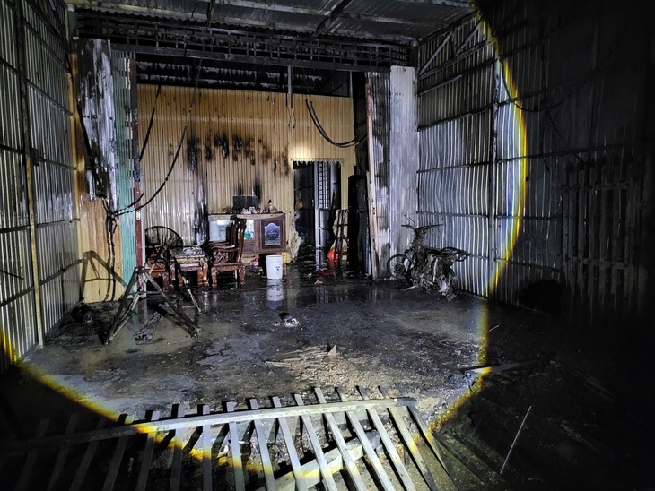 CHÁY ĐƯỜNG DÂY ĐIỆN - Ảnh 2.