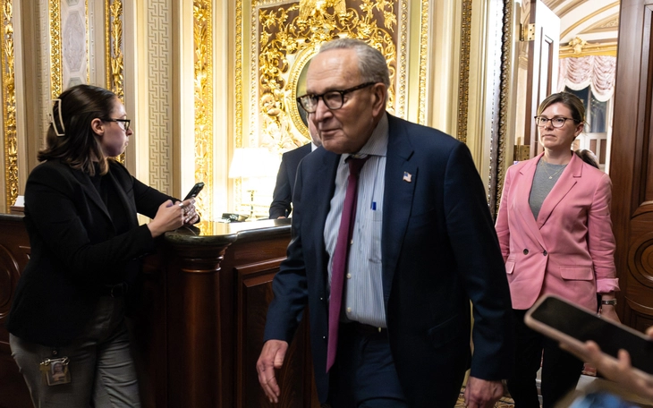 Thượng viện Mỹ hóa giải bế tắc về đóng cửa chính phủ - Ảnh 2.