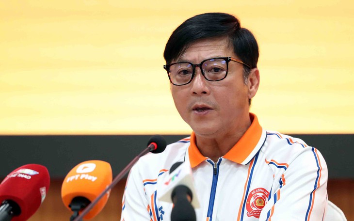 Hậu vệ trái số một của HLV Troussier gia nhập CLB Công An TP.HCM - Ảnh 3.