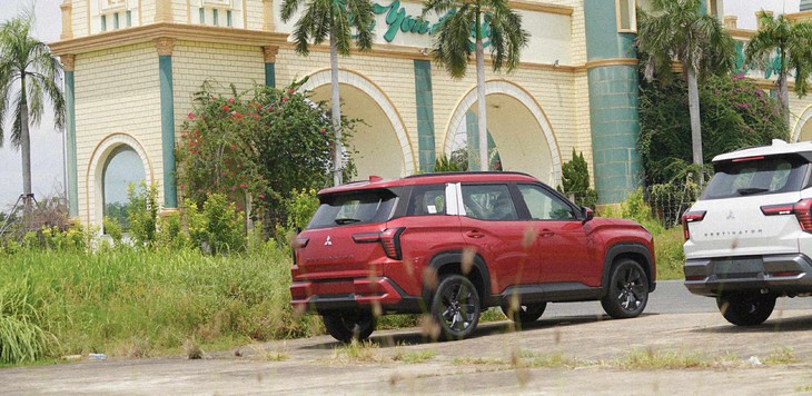 Mitsubishi Destinator - Ảnh 6.