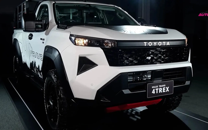 Toyota Hilux 2026 có ảnh thực tế rõ nét: Thiết kế góc cạnh hơn, nội thất như Prado, tùy chọn động cơ diesel và điện đấu Ranger- Ảnh 5. Toyota Hilux - Ảnh 3.