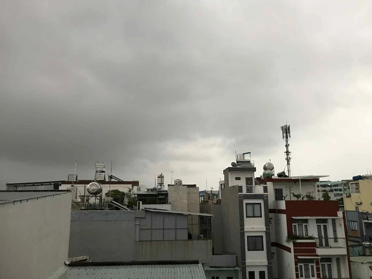 mưa dông - Ảnh 2.